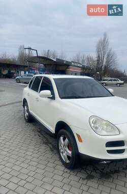 Внедорожник / Кроссовер Porsche Cayenne 2003 в 