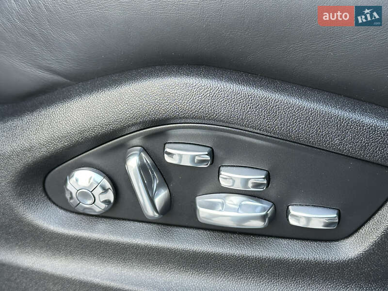 Внедорожник / Кроссовер Porsche Cayenne 2019 в Киеве фото 4 Внедорожник / Кроссовер Porsche Cayenne 2019 в Киеве