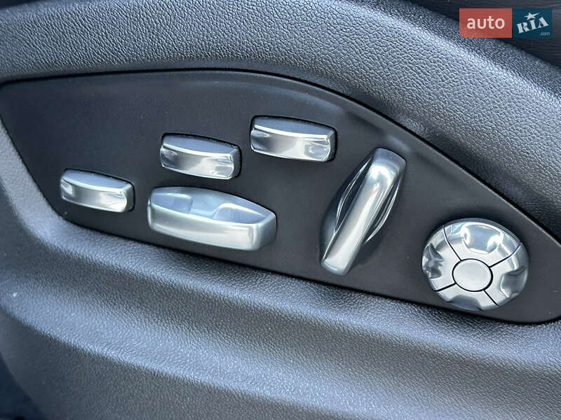 Внедорожник / Кроссовер Porsche Cayenne 2019 в Киеве фото 51 Внедорожник / Кроссовер Porsche Cayenne 2019 в Киеве