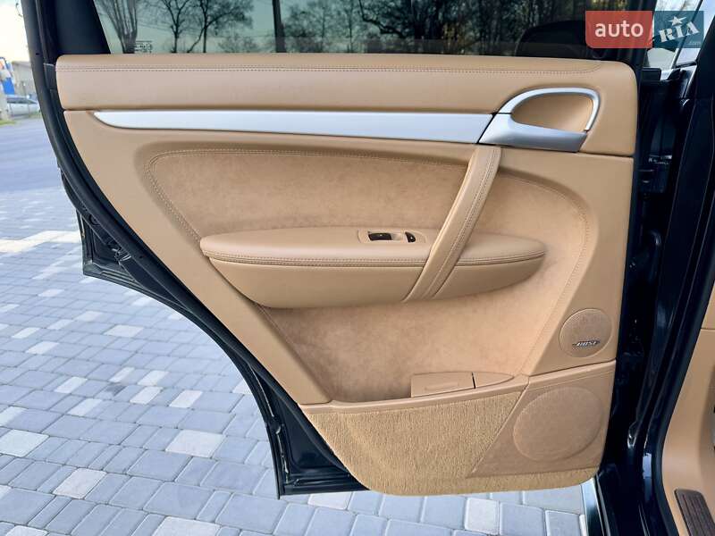 Внедорожник / Кроссовер Porsche Cayenne 2008 в Одессе