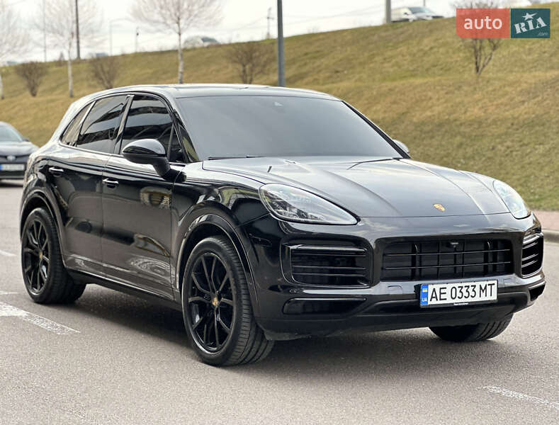 Внедорожник / Кроссовер Porsche Cayenne 2018 в Днепре
