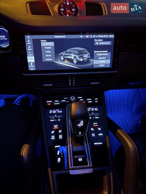Внедорожник / Кроссовер Porsche Cayenne 2018 в Днепре