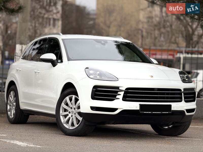 Позашляховик / Кросовер Porsche Cayenne 2017 в Одесі