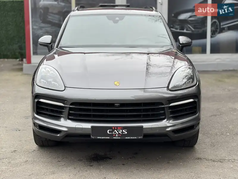 Внедорожник / Кроссовер Porsche Cayenne 2021 в 