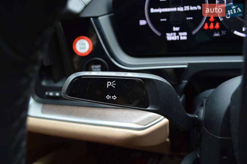 Внедорожник / Кроссовер Porsche Cayenne 2023 в Львове