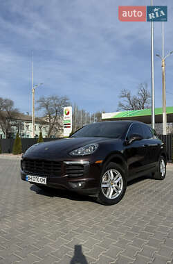 Внедорожник / Кроссовер Porsche Cayenne 2015 в Одессе