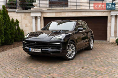 Внедорожник / Кроссовер Porsche Cayenne 2019 в 