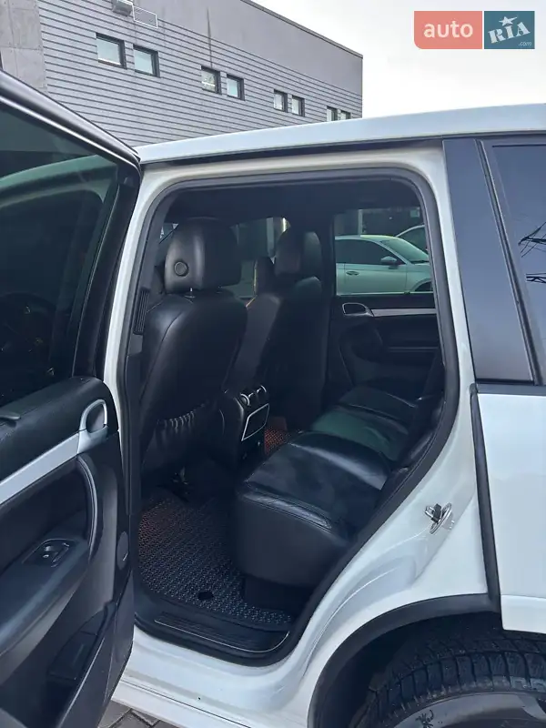 Porsche Cayenne 2008 VIN WP1AD29P29LA62143 фото оголошення 9 з 64