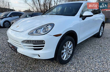 Внедорожник / Кроссовер Porsche Cayenne 2013 в 