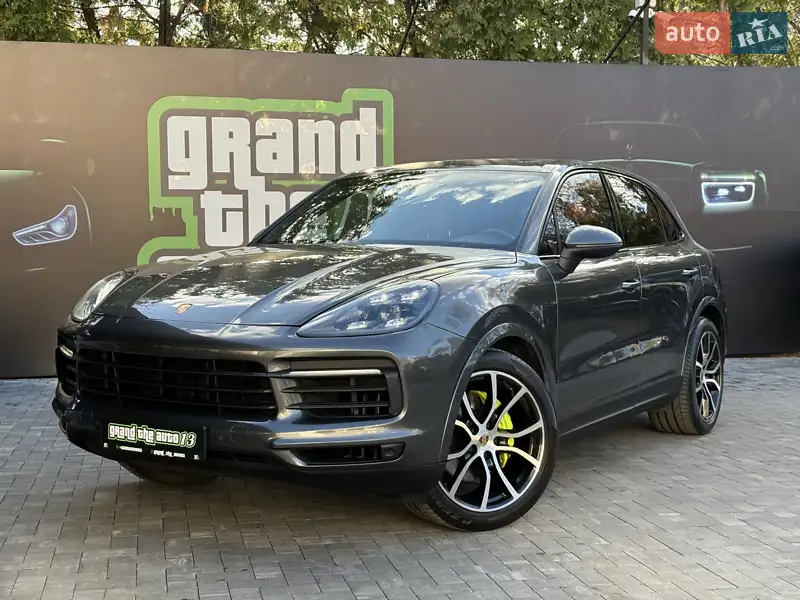 Внедорожник / Кроссовер Porsche Cayenne 2019 в 