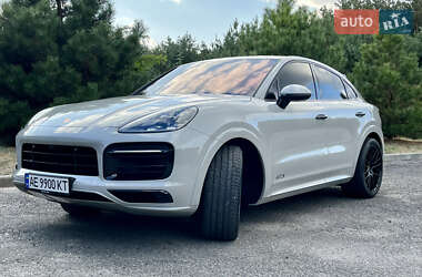 Внедорожник / Кроссовер Porsche Cayenne 2022 в 