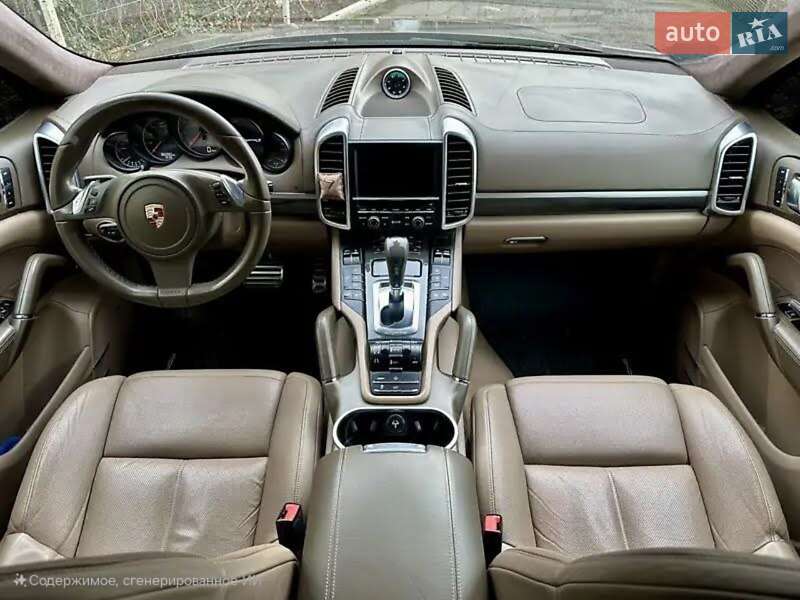 Позашляховик / Кросовер Porsche Cayenne 2011 в Одесі
