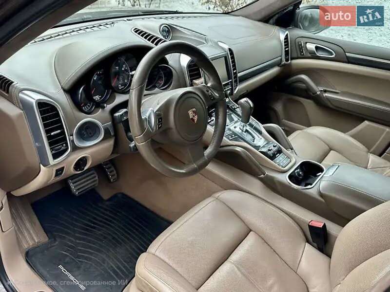 Позашляховик / Кросовер Porsche Cayenne 2011 в Одесі