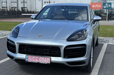 Внедорожник / Кроссовер Porsche Cayenne 2020 в 