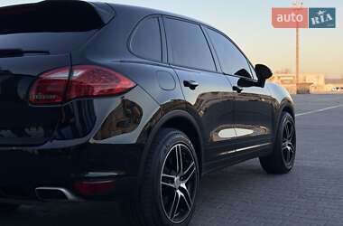 Позашляховик / Кросовер Porsche Cayenne 2011 в 