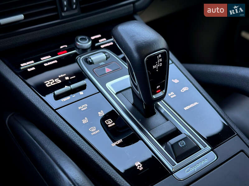 Позашляховик / Кросовер Porsche Cayenne 2019 в Києві