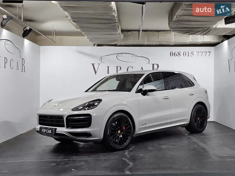 Внедорожник / Кроссовер Porsche Cayenne 2022 в 