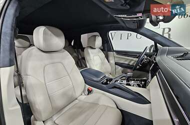 Внедорожник / Кроссовер Porsche Cayenne 2022 в 