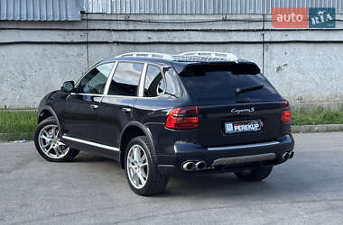 Позашляховик / Кросовер Porsche Cayenne 2007 в 