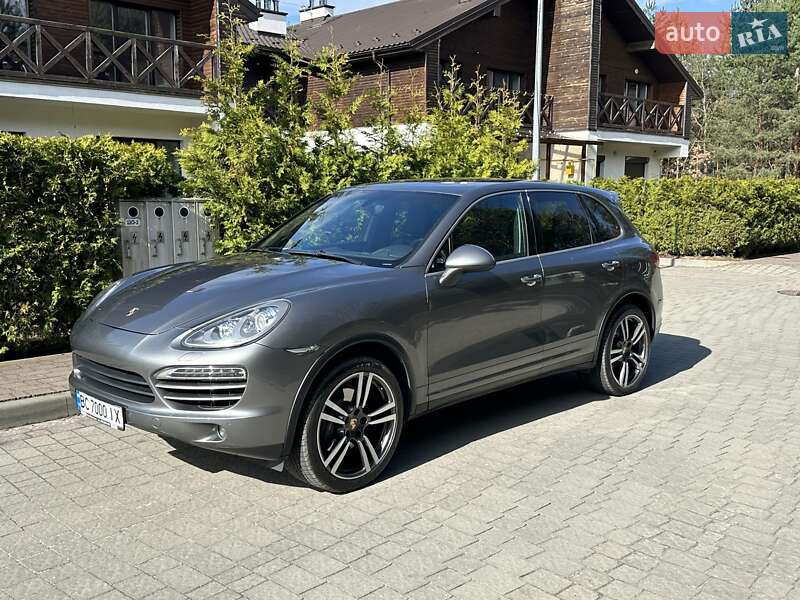 Porsche Cayenne 2014