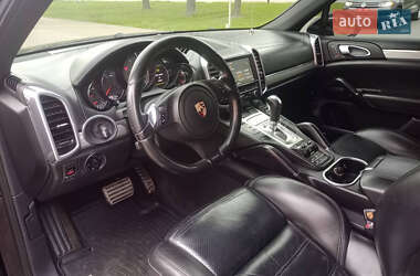 Позашляховик / Кросовер Porsche Cayenne 2010 в 