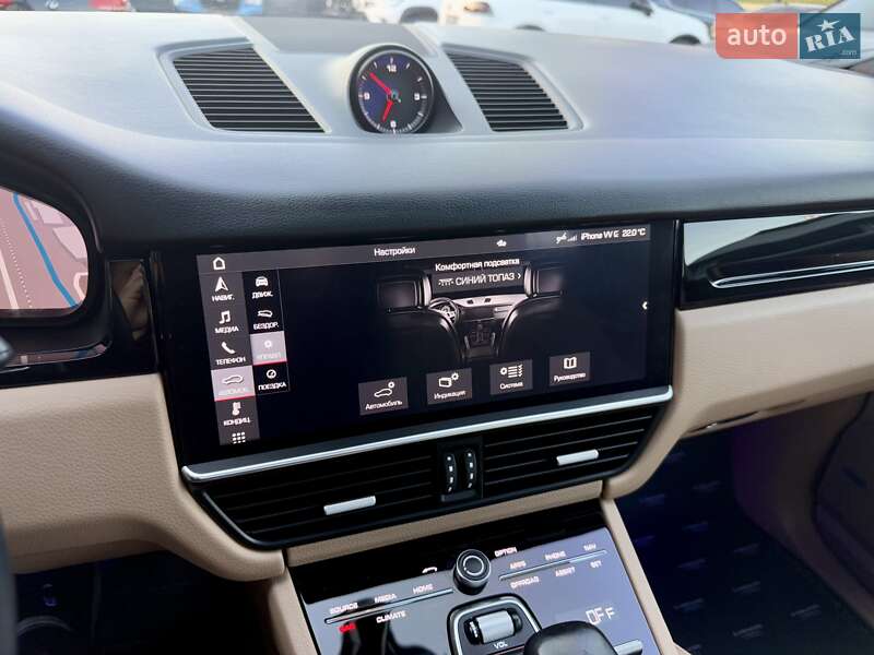 Внедорожник / Кроссовер Porsche Cayenne 2019 в Киеве