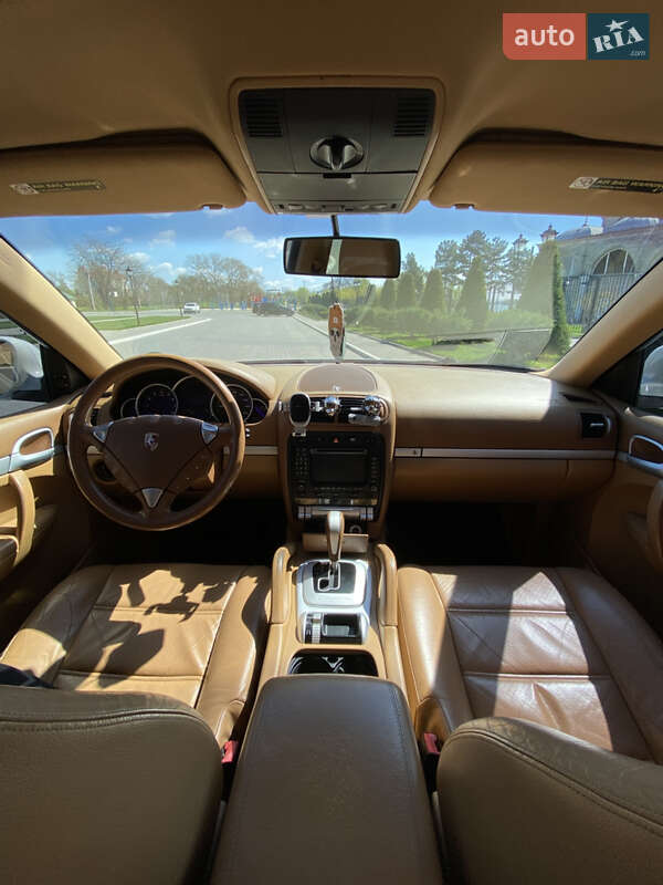 Позашляховик / Кросовер Porsche Cayenne 2004 в Ізмаїлі фото 10 Позашляховик / Кросовер Porsche Cayenne 2004 в Ізмаїлі