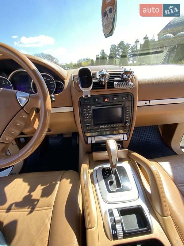 Позашляховик / Кросовер Porsche Cayenne 2004 в Ізмаїлі фото 11 Позашляховик / Кросовер Porsche Cayenne 2004 в Ізмаїлі