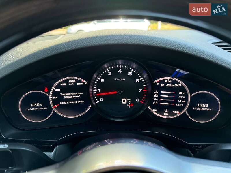 Внедорожник / Кроссовер Porsche Cayenne 2018 в Киеве