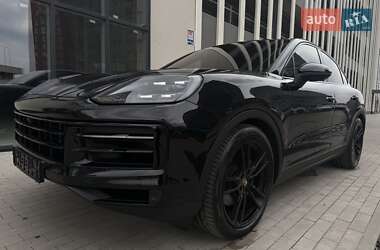 Внедорожник / Кроссовер Porsche Cayenne 2024 в 