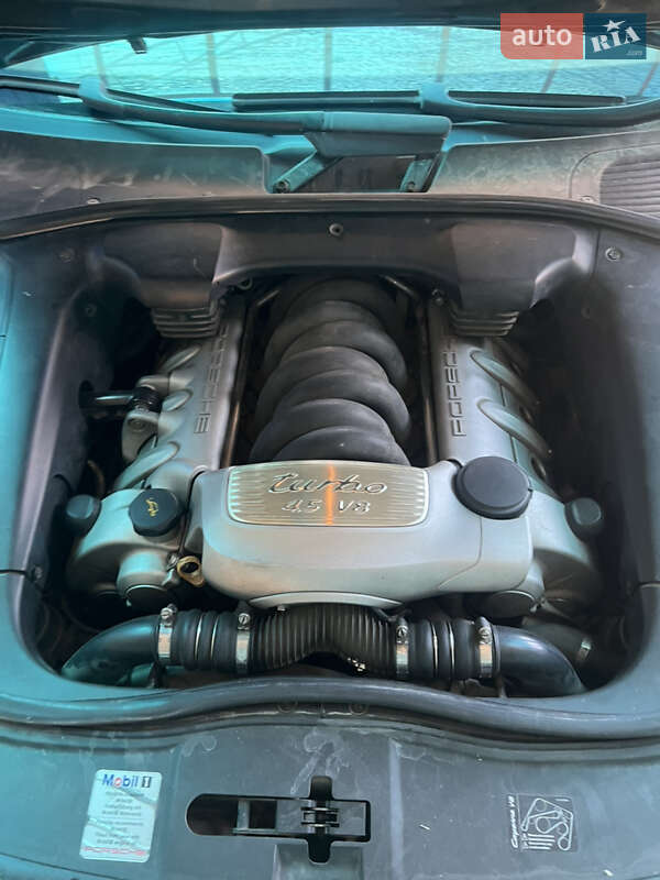 Внедорожник / Кроссовер Porsche Cayenne 2004 в Николаеве