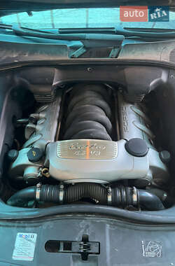 Позашляховик / Кросовер Porsche Cayenne 2004 в 