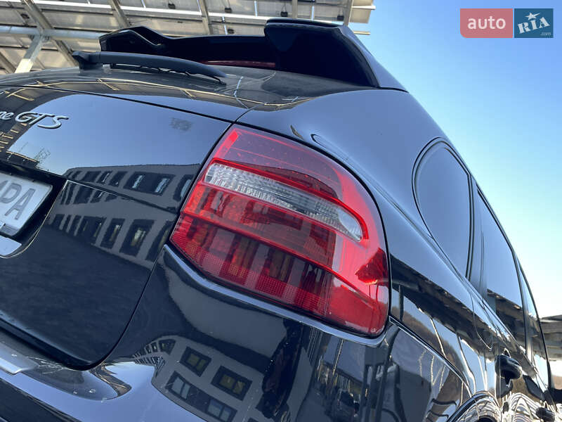 Внедорожник / Кроссовер Porsche Cayenne 2009 в Львове