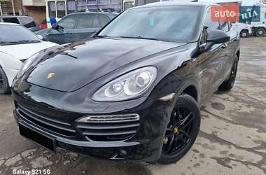 Внедорожник / Кроссовер Porsche Cayenne 2013 в 