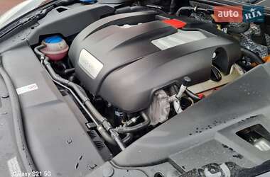 Внедорожник / Кроссовер Porsche Cayenne 2013 в 