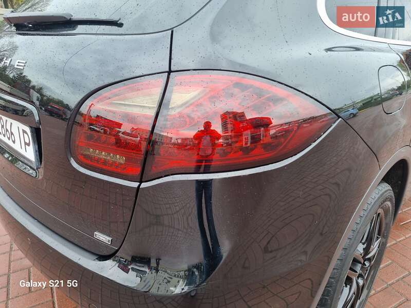 Внедорожник / Кроссовер Porsche Cayenne 2013 в Ровно
