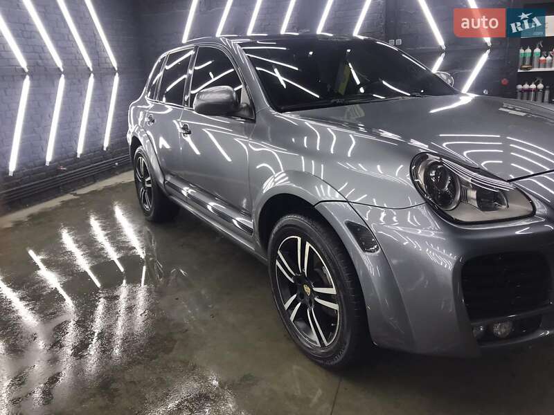 Внедорожник / Кроссовер Porsche Cayenne 2006 в Киеве