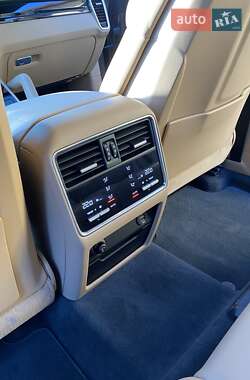 Внедорожник / Кроссовер Porsche Cayenne 2019 в 