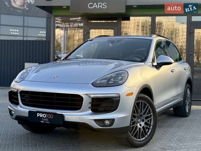 Внедорожник / Кроссовер Porsche Cayenne 2017 в Киеве