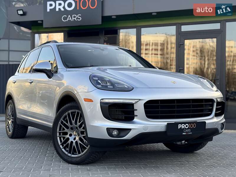 Внедорожник / Кроссовер Porsche Cayenne 2017 в Киеве
