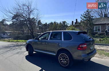 Внедорожник / Кроссовер Porsche Cayenne 2009 в 