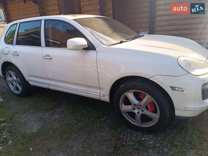 Позашляховик / Кросовер Porsche Cayenne 2008 в 