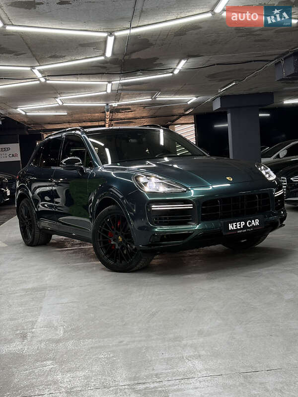 Позашляховик / Кросовер Porsche Cayenne 2019 в Одесі