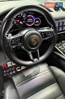 Внедорожник / Кроссовер Porsche Cayenne 2019 в 