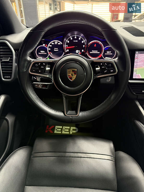 Позашляховик / Кросовер Porsche Cayenne 2019 в Одесі