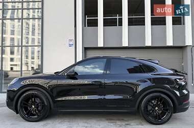 Позашляховик / Кросовер Porsche Cayenne 2024 в 