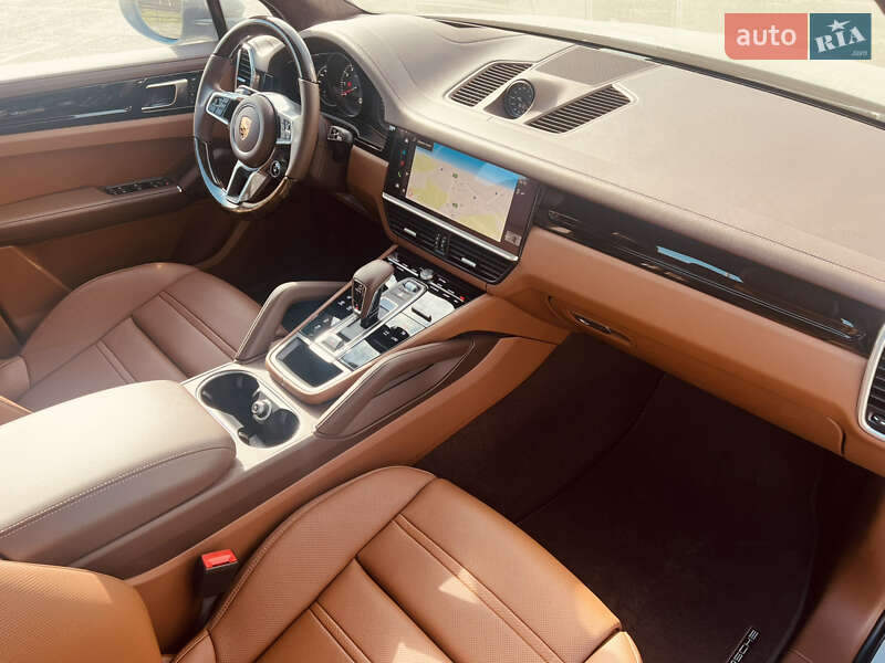 Позашляховик / Кросовер Porsche Cayenne 2022 в Києві