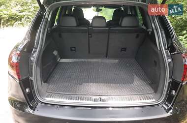 Внедорожник / Кроссовер Porsche Cayenne 2012 в 