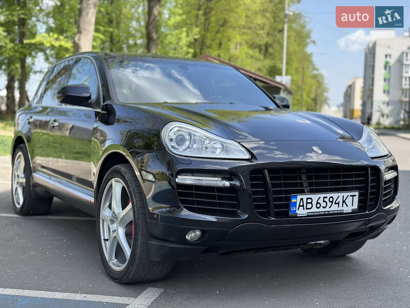 Позашляховик / Кросовер Porsche Cayenne 2009 в 