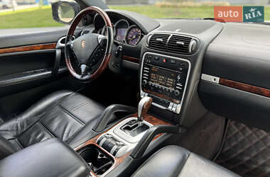 Позашляховик / Кросовер Porsche Cayenne 2009 в 